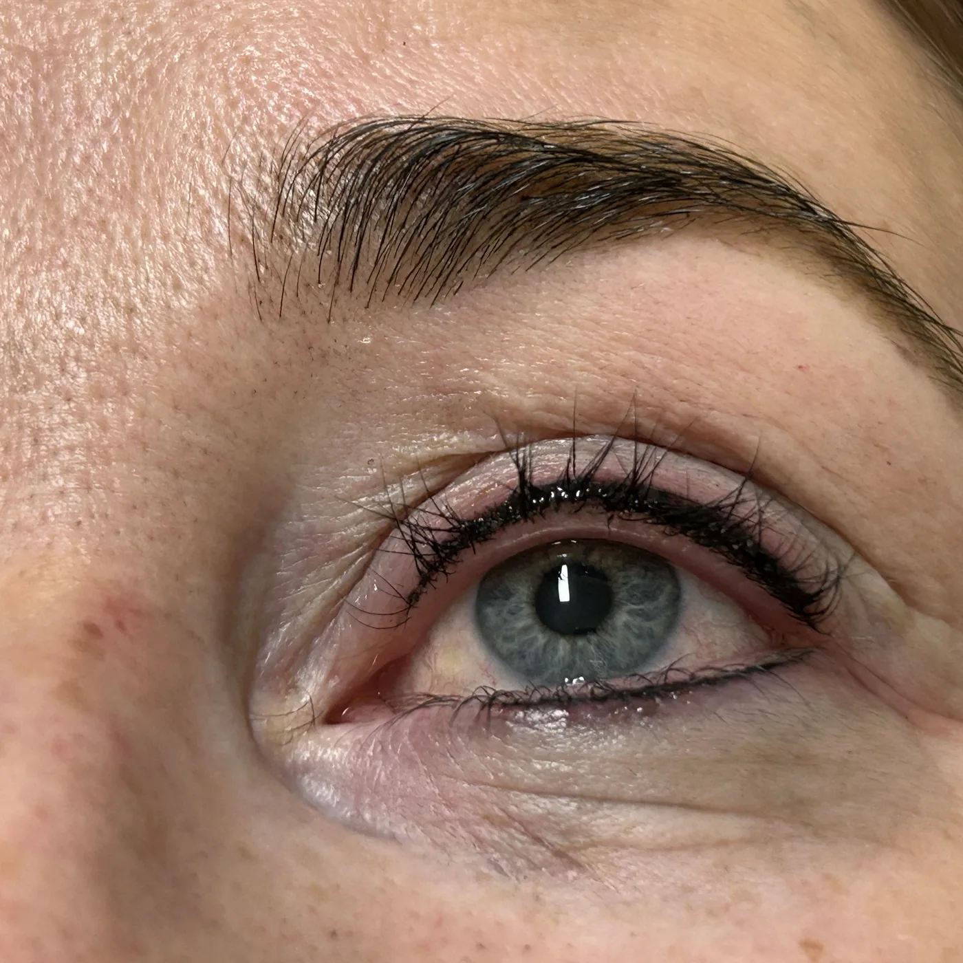 Eyeliner by Déise Beauty, Waterford